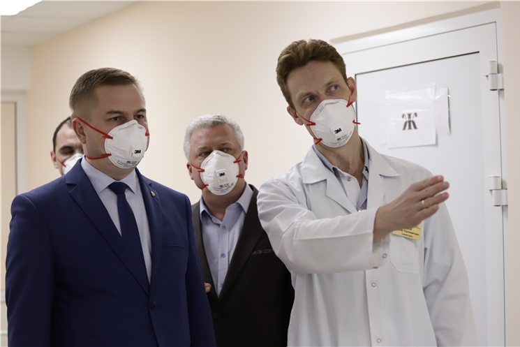 Министр здравоохранения Чувашии ознакомился с условиями пребывания пациентов в инфекционном отделении БСМП