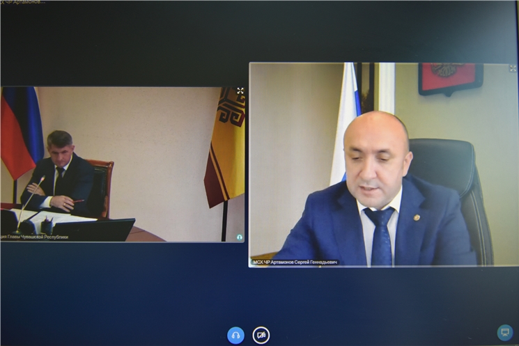 Заместитель Председателя Кабинета Министров Чувашской Республики – министр сельского хозяйства Сергей Артамонов доложил о ходе реализации программ развития сельских территорий