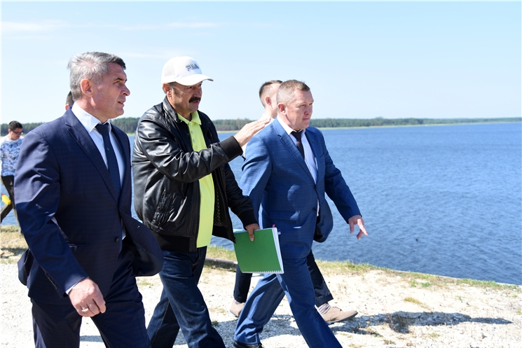 Олег Николаев поручил решить вопрос с доставкой качественной питьевой воды жителям южных районов республики в ближайшие два года 