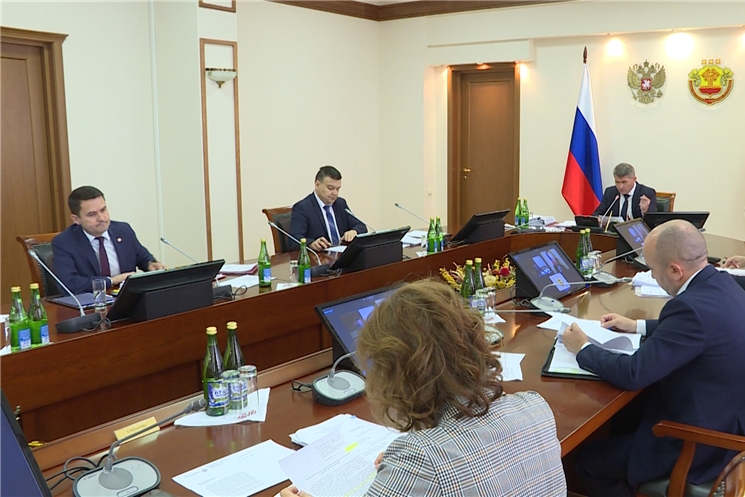 На заседании Кабинета Министров Чувашии приняли ряд законопроектов