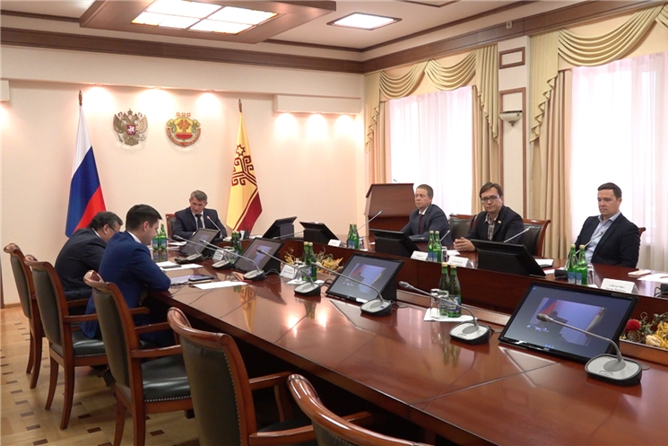 Врио Главы Чувашии Олег Николаев встретился с суперфиналистами конкурса «Лидеры России 2020»
