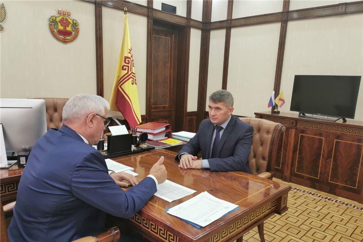 Олег Николаев провел рабочую встречу с генеральным директором АО «Газпром газораспределение Чебоксары» Кияметдином Мифтахутдиновым