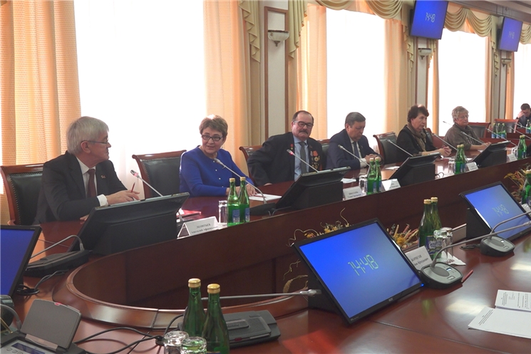 В Доме Правительства Чувашии прошла встреча представителей бывшего комсомольского актива «Это наша с тобой биография...»