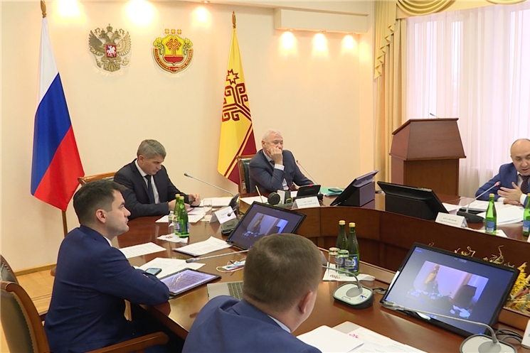 Сегодня на заседании Высшего экономического совета рассмотрели проблемные вопросы Шумерлинского района и  города Шумерля.