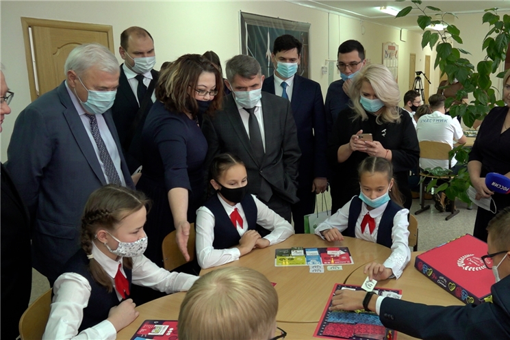 В Чувашском республиканском институте образования начал свою работу региональный Центр финансовой грамотности. 