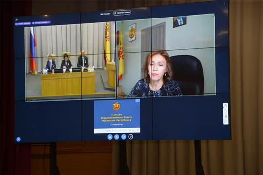 Установлена величина прожиточного минимума пенсионера в Чувашской Республике на 2021 год. Парламент принял ряд социально значимых законов