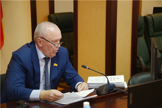 В преддверии сессии депутаты обсудили законопроекты социальной направленности