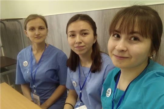 Команда врачей-ординаторов Республиканской клинической офтальмологической больницы заняла 1 место во Всероссийской олимпиаде по микрохирургии "VolgaMedSurgery"