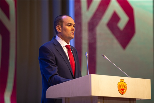 Республика Пуҫлӑхӗ Патшалӑх Канашне кашни ҫул яракан Ҫырӑвӗпе паллаштарчӗ