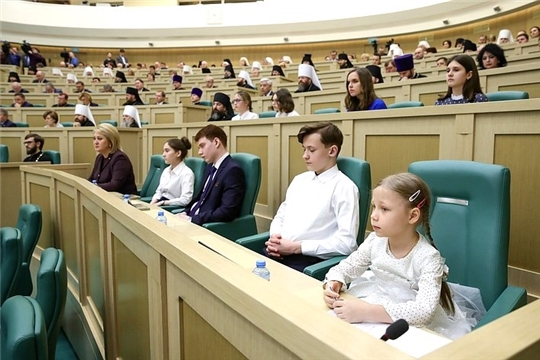 Александра Пунда из Чебоксар победила в Международном конкурсе детского творчества «Красота Божьего мира»