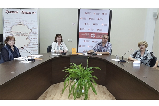 Состоялась онлайн-презентация сборника стихов о войне «Во мне течет героев кровь»
