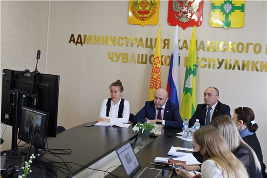 Вопросы развития АПК обсуждены на "прямой линии" с министром