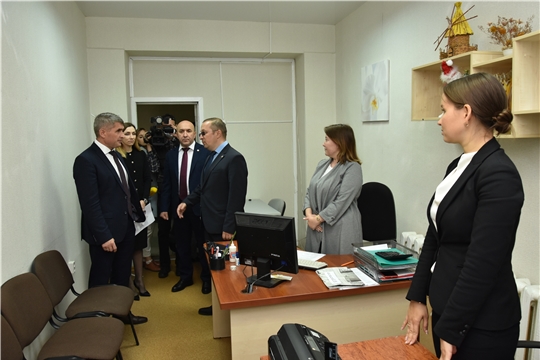Олег Николаев ознакомился с работой АУ «НИИ экологии и природопользования» Минприроды Чувашии