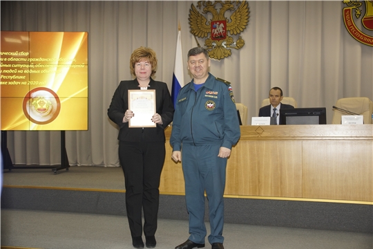 По итогам 2019 года Новочебоксарское городское звено ТП РСЧС Чувашской Республики награждено дипломом второй степени, а ЕДДС города Новочебоксарска вновь стала лучшей в республике