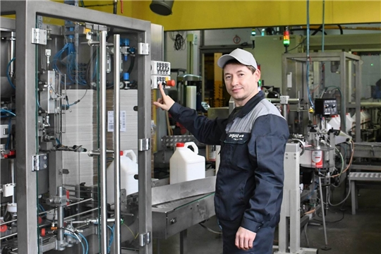 Филиал АО Фирма «Август» «Вурнарский завод смесевых препаратов» продолжает наращивать производство