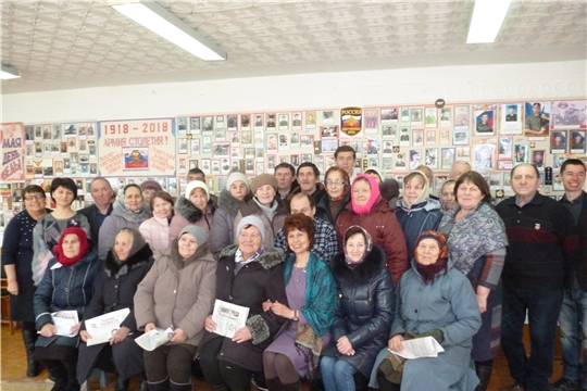День информации и общения продолжается.