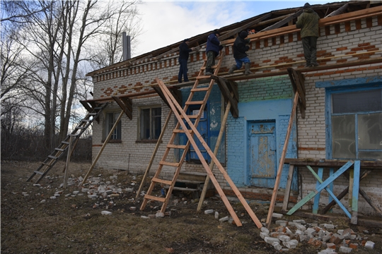 Начат капитальный ремонт здания Новоандиберевского сельского клуба МБУК "ЦКС Яльчикского района"