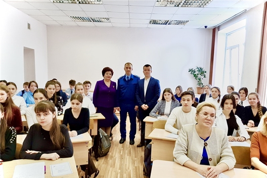 В МБОУ «Цивильская СОШ №2» написали «II Школьный правовой диктант»