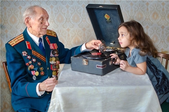 Школьников республики приглашаем принять участие в фотоконкурсе «Сквозь года»