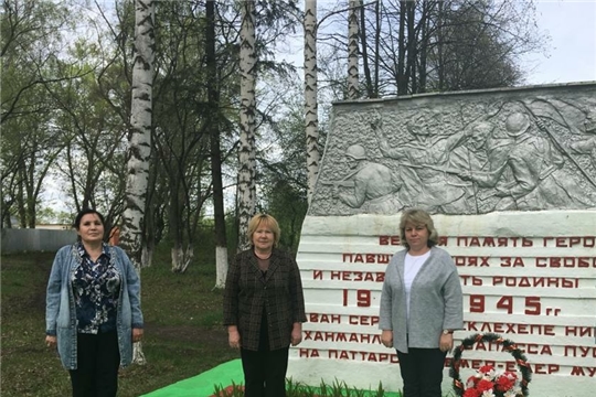 В рамках празднования 75-ой годовщины Победы в Великой Отечественной войне в школе п. Опытный проходит акция «Салют, Победа!»