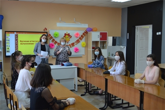 Вручение аттестатов в школе п. Опытный