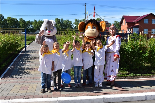 «С Днем рождения, «Солнечный город»! С юбилеем, Чувашия!»