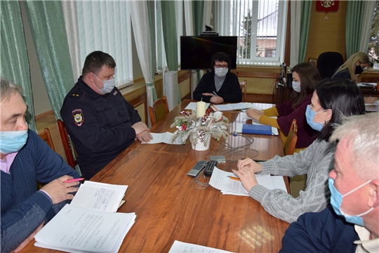 Очередное заседание оперативного штаба по вопросу предупреждения распространения новой коронавирусной инфекции на территории Алатырского района