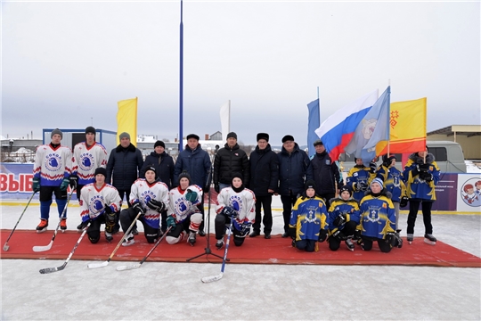 Открытие современной хоккейной коробки в с.Сугуты