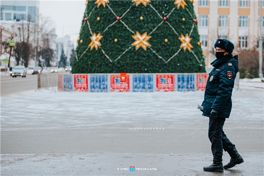 В Чебоксарах проверки масочного режима продолжаются и в каникулы