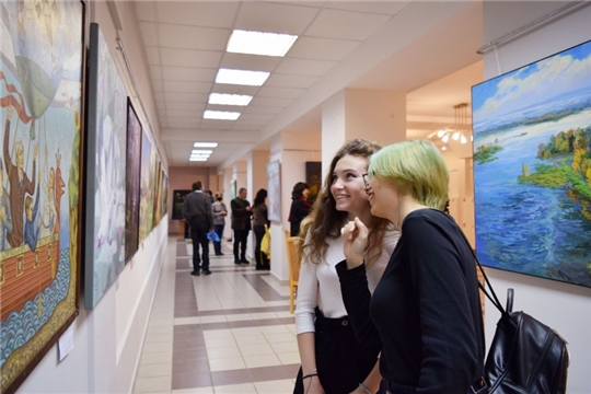 В Национальной библиотеке открылась выставка к 100-летию Татарстана