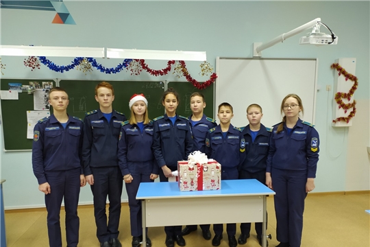 Кадеты и их наставники поддержали благотворительную акцию «Любимая игрушка малышу»