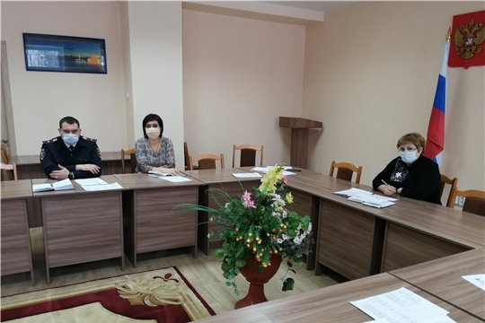 В администрации Порецкого района состоялось итоговое заседание антинаркотической комиссии