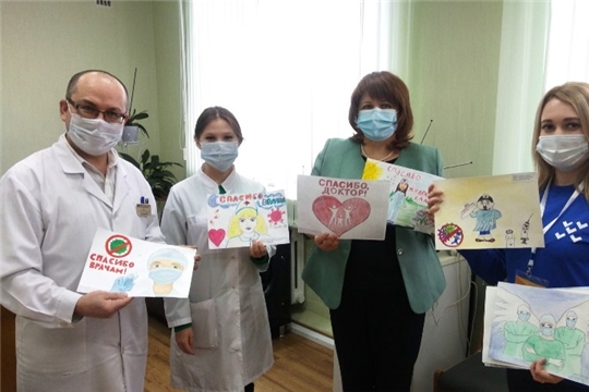 Акция «17 000 подарков медицинским работникам» в Урмарском районе