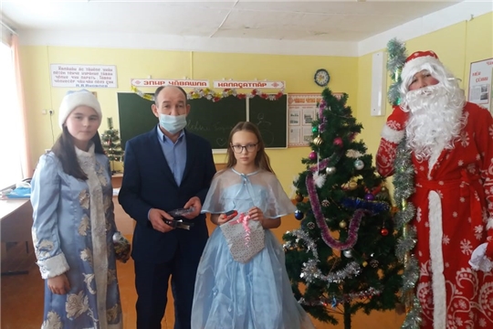 У ученицы 5-го класса Александровой Ульяны исполнилось новогоднее желание