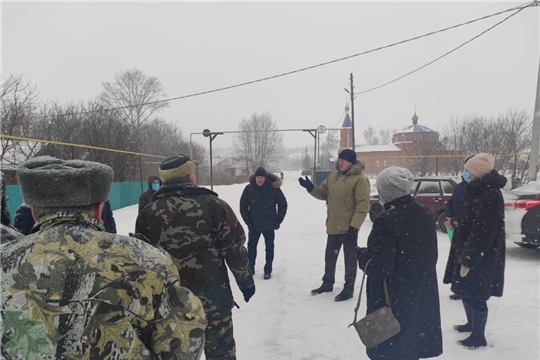 Жители села Янтиково озвучили свои проблемы главе администрации района