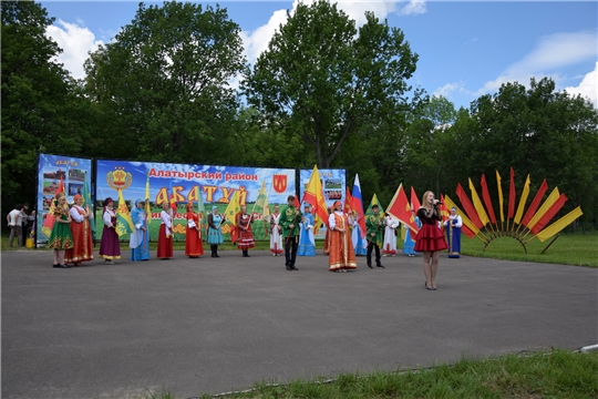 Алатырский район отметил 61-й районный праздник песни, труда и спорта «Акатуй-2021»