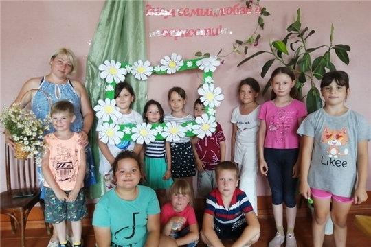 В учреждениях культуры района прошли мероприятия, посвященные Дню семьи, любви и верности