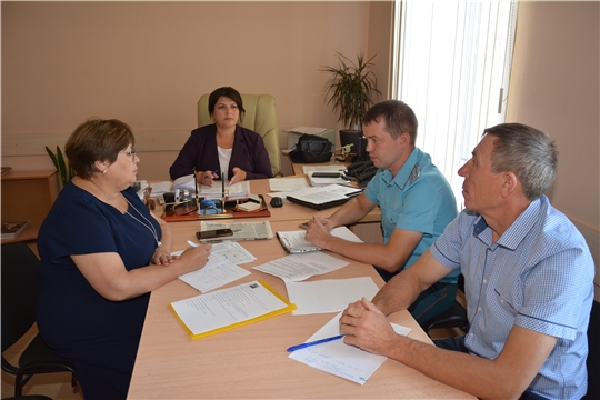 Рабочая встреча по вопросам приемки образовательных учреждений Батыревского района к новому учебному году