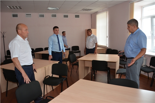 Рабочая встреча главы администрации Батыревского района с руководителем Республиканского бизнес-инкубатора