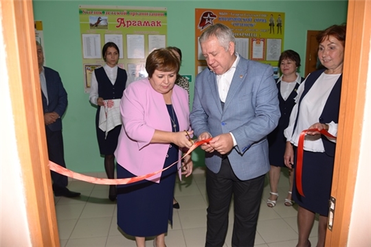 На базе МАОУ «Татарско-Сугутская СОШ» состоялось открытие Центра образования цифрового и гуманитарного профилей «Точка роста»