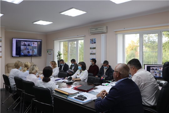 Еженедельное совещание по вопросу вакцинации населения Чебоксарского района против новой коронавирусной инфекции COVID-19