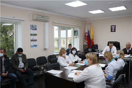 Более 15 тысяч человек в Чебоксарском районе привились первым компонентом вакцины против COVID-19