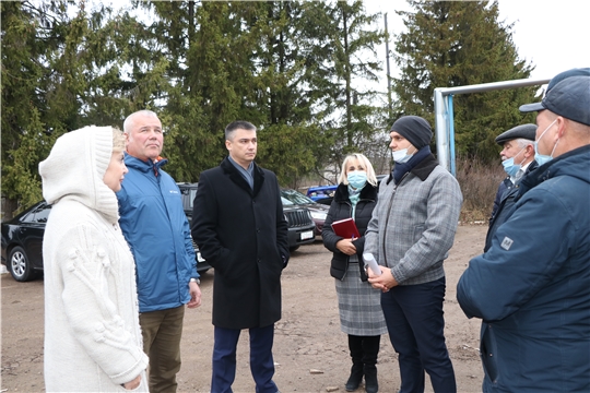 Министр образования и молодежной политики Чувашской Республики Дмитрий Захаров проверил ход капительного ремонта в МБОУ «Абашевская СОШ»