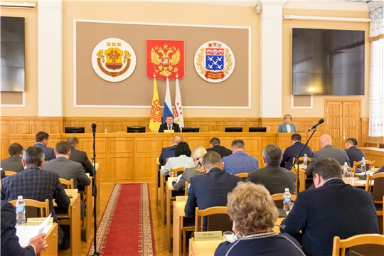 Олег Кортунов провел внеочередное десятое заседание Чебоксарского городского Собрания депутатов