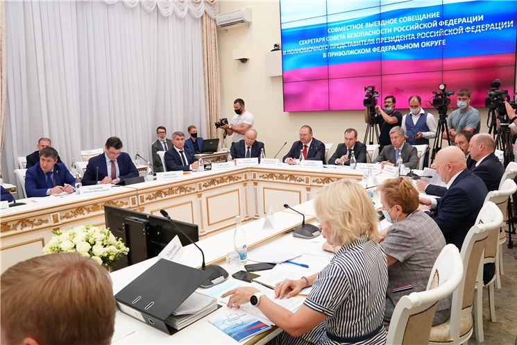 Чӑваш Ен Пуҫлӑхӗ федерацин Атăлҫи округĕнчи регионӗсенче экологи хӑрушсӑрлӑхӗн ҫивӗч ыйтӑвӗсене сӳтсе явас тĕлĕшпе  ирттернĕ канашлӑва хутшӑннă