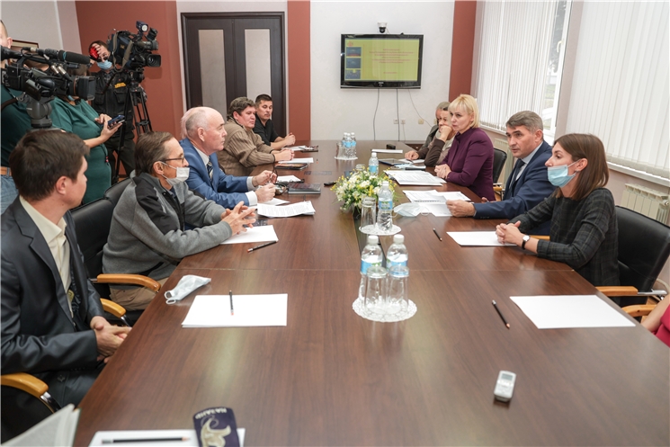 "Чӑвашкино" бренчӗ Чӑваш Ен ҫинчен кинематографи енӗпе проектсене пурнӑҫлас текенсемшӗн пуриншӗн те  тарават та уҫă пулĕ