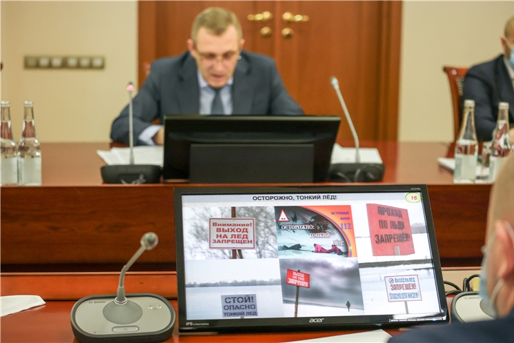 Чӑваш Енре кӗрхи-хӗллехи тапхӑрта шыв объекчӗсенче ҫынсен хӑрушсӑрлӑхне тивӗҫтерес ыйтусене сӳтсе яврӗҫ