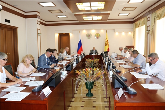 Вице-премьер Павел Данилов провел заседание Правительственной комиссии по вопросам расчетов за поставленные топливно-энергетические ресурсы