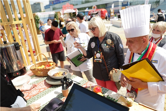 Проведен Межрегиональный фестиваль национальной кухни «Гостеприимная Чувашия»