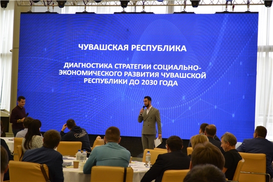 Глава Чувашии представит проекты фронтальной стратегии развития вице-премьеру Дмитрию Чернышенко